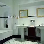 B4 Park 4*