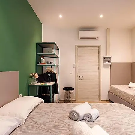 Hotel B4 Park