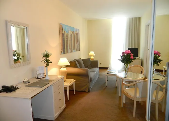 Hotel B4 Park Nice