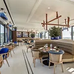 B4 Park Hotel 4*